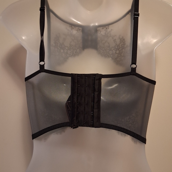 Victoria’s Secret Very Sexy High Neck Lace Up Push Up Bra 32C sheer - Picture 4 of 5
